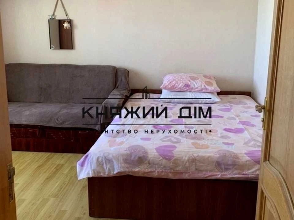 Квартира. Ирпинский проспект, Киев