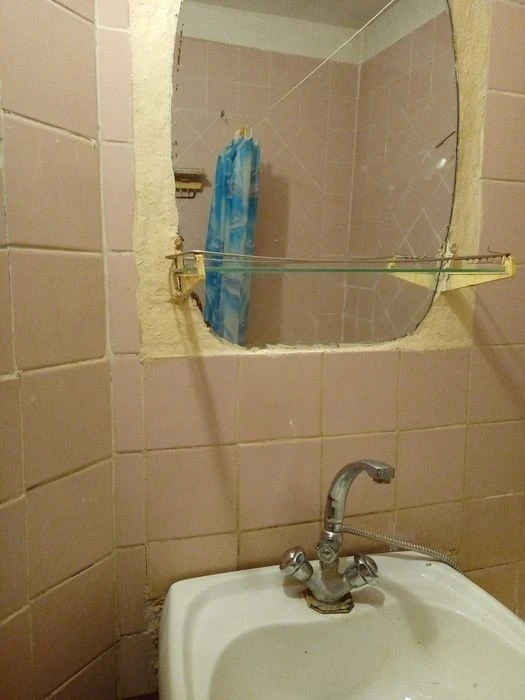 I will sell a 3-room apartment on Zakrevskogo 70 sq. m., without%