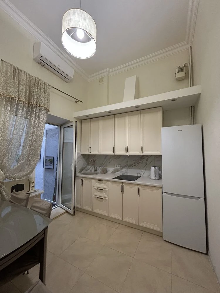 Продается квартира Одесса, Дерибасовская/Ришельевская