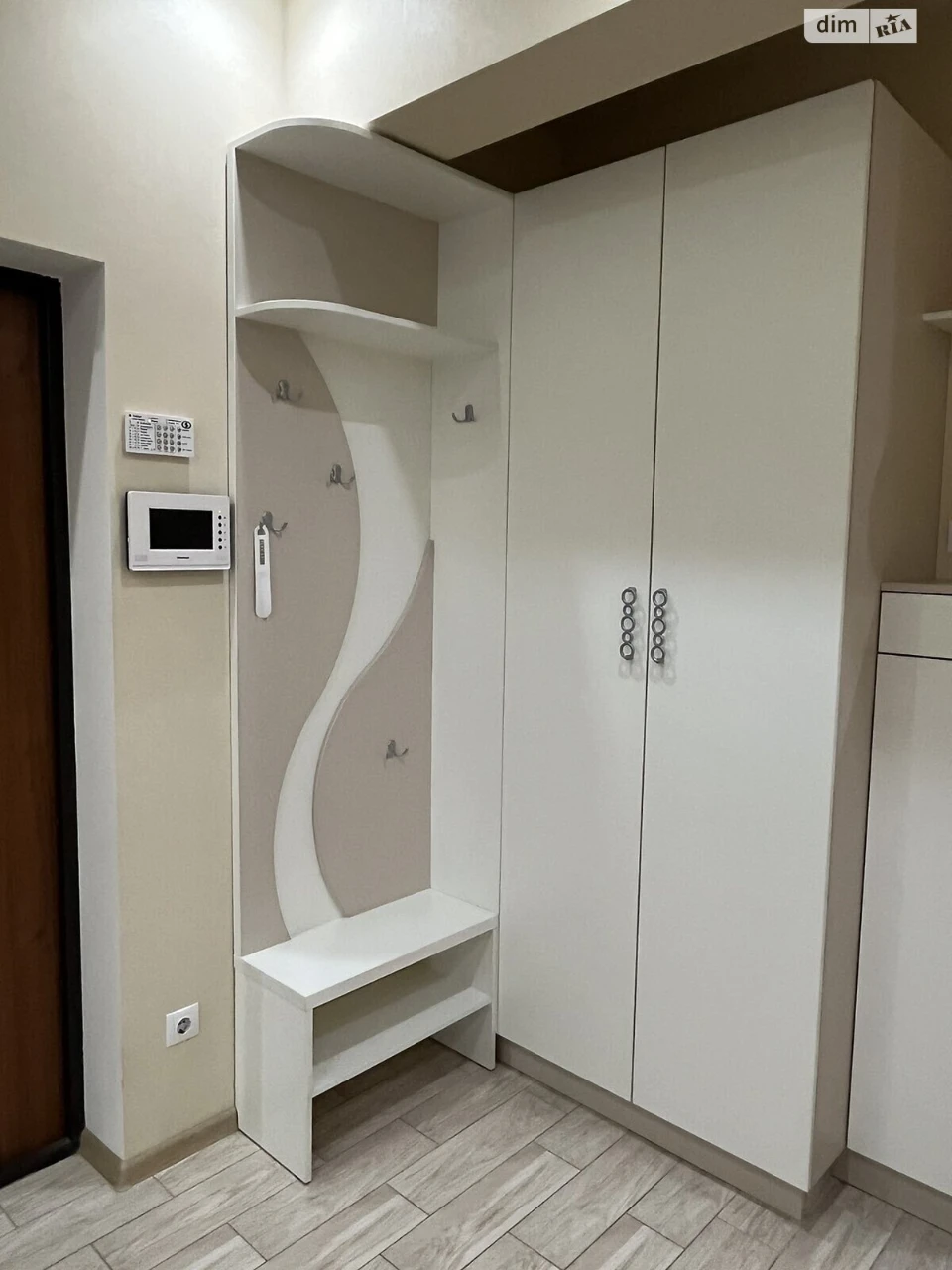 Long-Term Rental Apartment in Arcadia