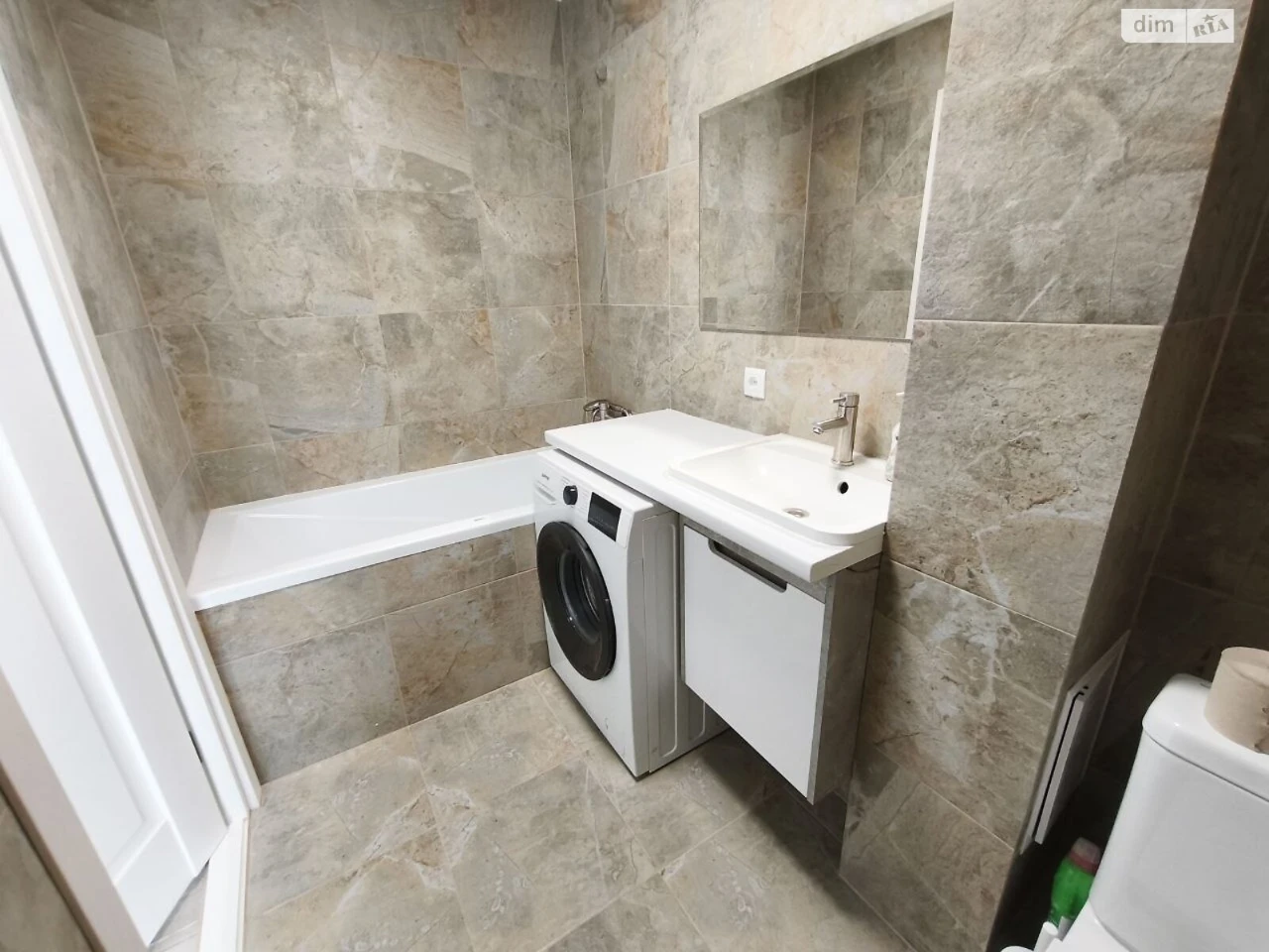 Apartment for Sale – Near Property