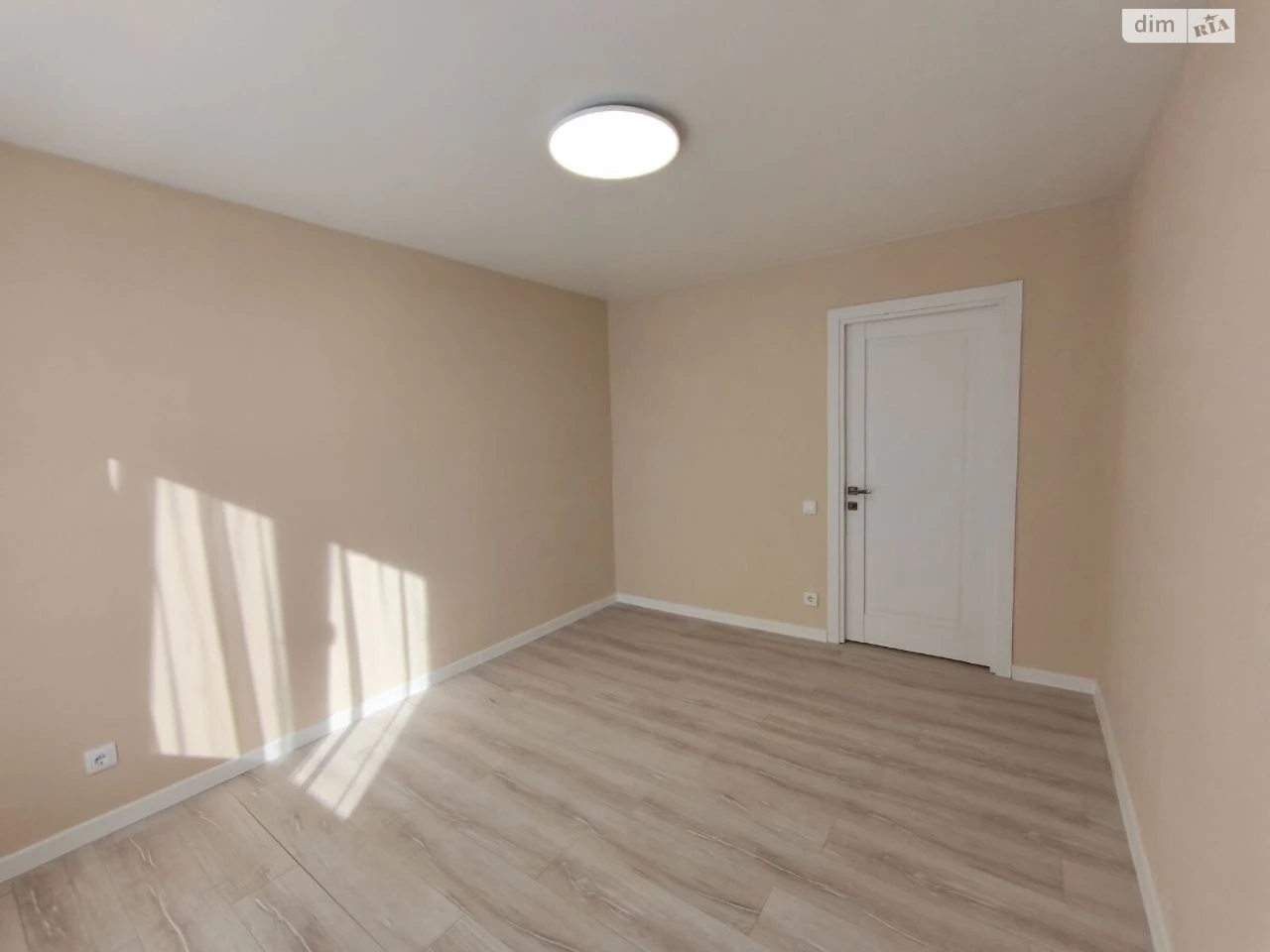Apartment for Sale – Near Property