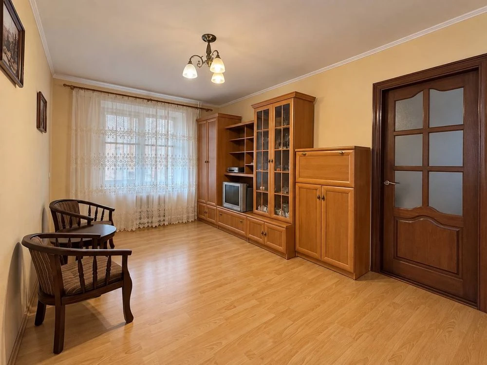 Продається 3-кімнатна квартира в районі Автовокзалу, вулиця Київська!