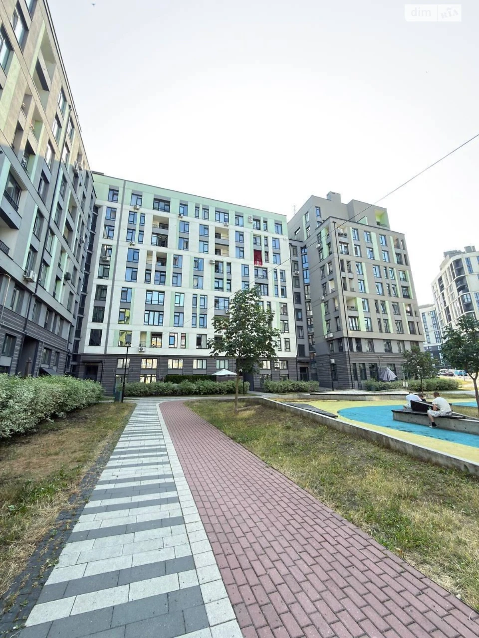 Продажа квартир в Сихове.