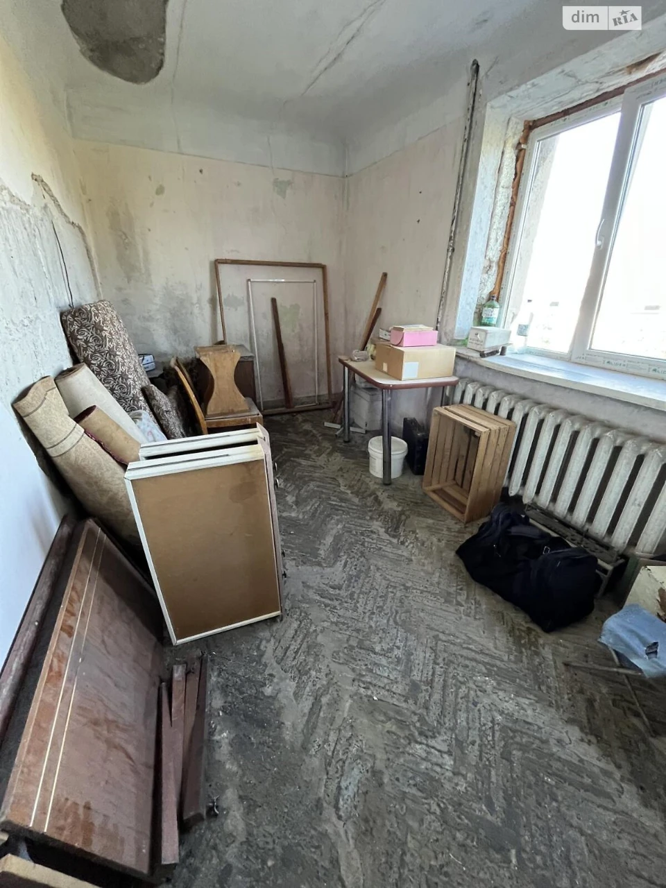 Apartment for Sale: Center Location
