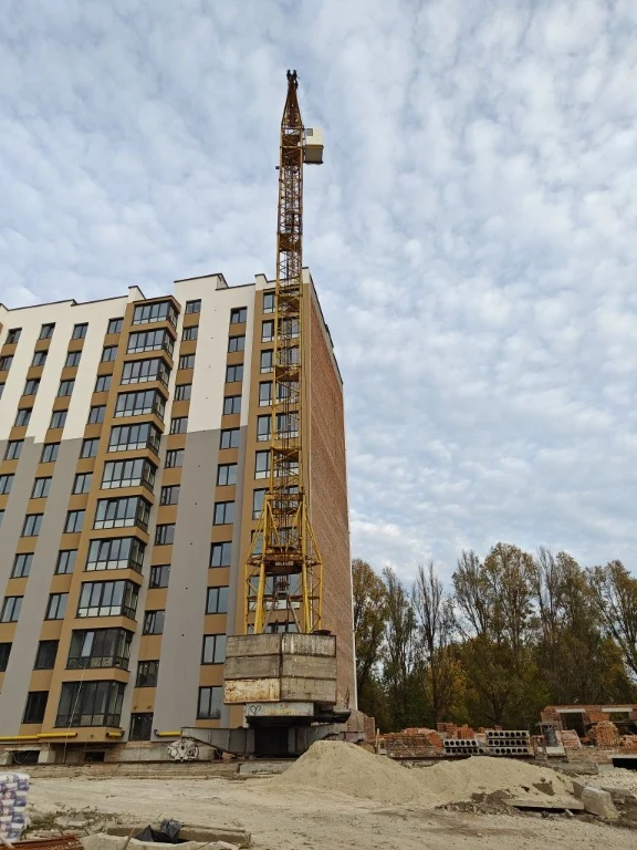 Sale of 2 rooms. New building. 730$ per sq m. No additional costs.