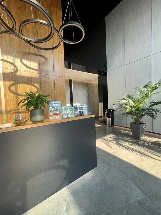 Without %. Sale of an exclusive 3-room apartment in the Greenville Park residential complex