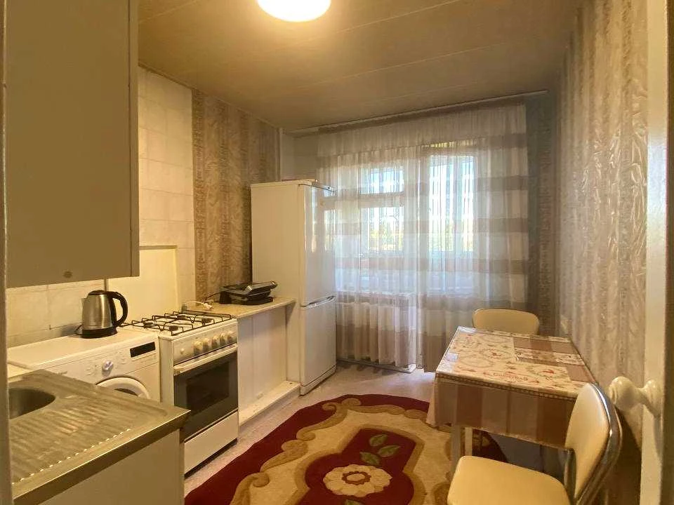 Квартира. Киев, улица Миколы Василенки