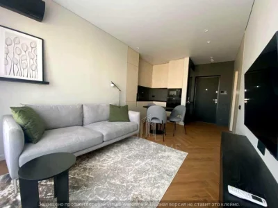 Apartment. Uzhgorod Street, Holosiiv