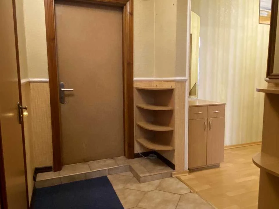 Квартира. Київ, Миколи Лаврухіна вул.