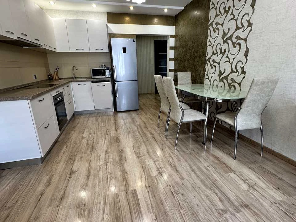 Apartment. Urlivska Street, Kyiv