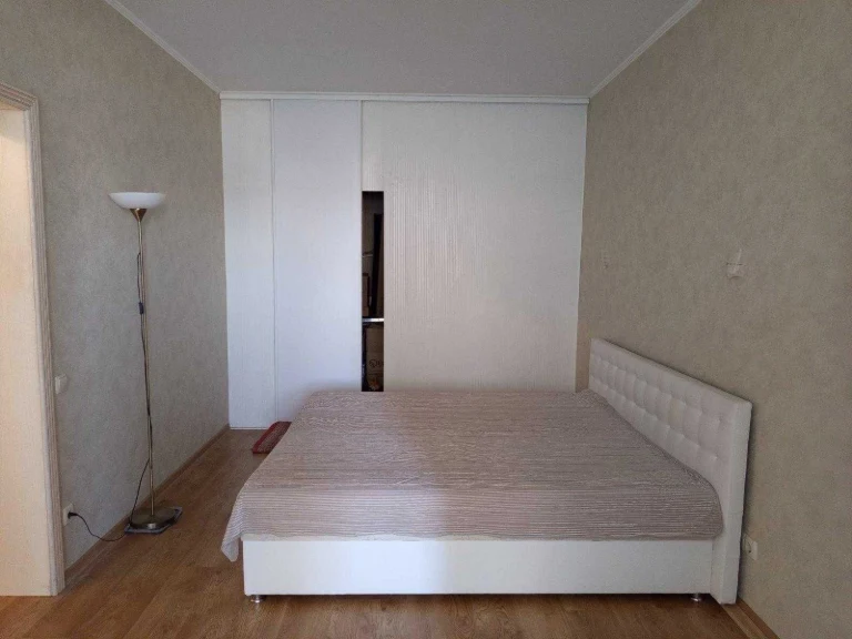 Продажа 3-комнатной квартиры в ЖК Лико-Град, ул. Юлии Здановской