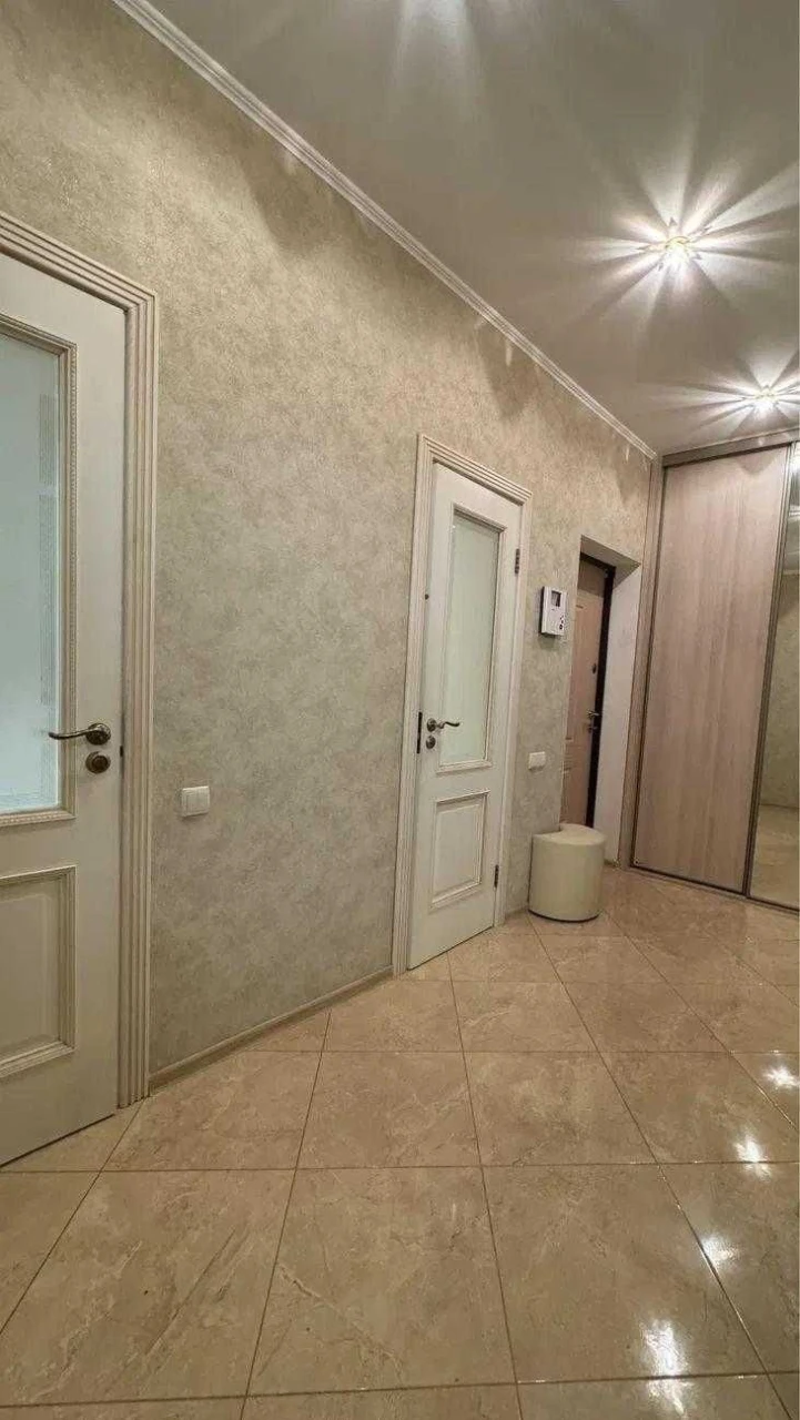 Продаж 3 кімн квартири ЖК Лико-Град Киев, Юлии Здановской ул