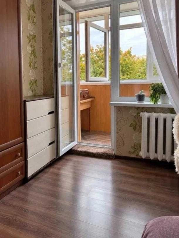 Apartment for sale in 605 microdistrict.