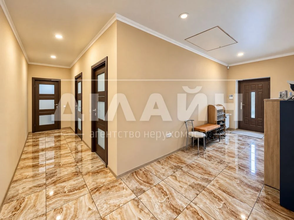 Сказочный уголок для жизни | уютный дом, 150 м², 8 соток