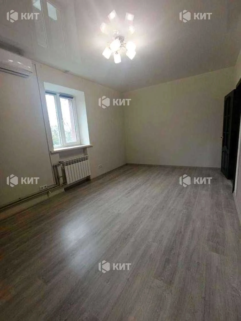 1к. 32м2 ХТЗ, м. Тракторный Завод, Франтишека Крала ул. 3, R
