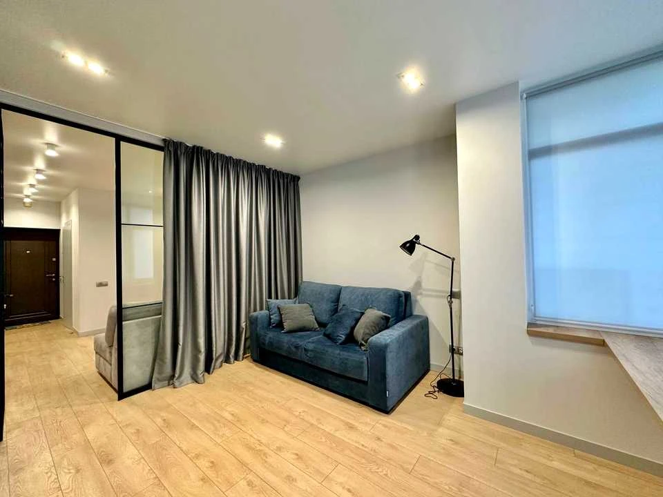 Apartment. Metropolitan Vasily Lipkivsky Street, Kyiv