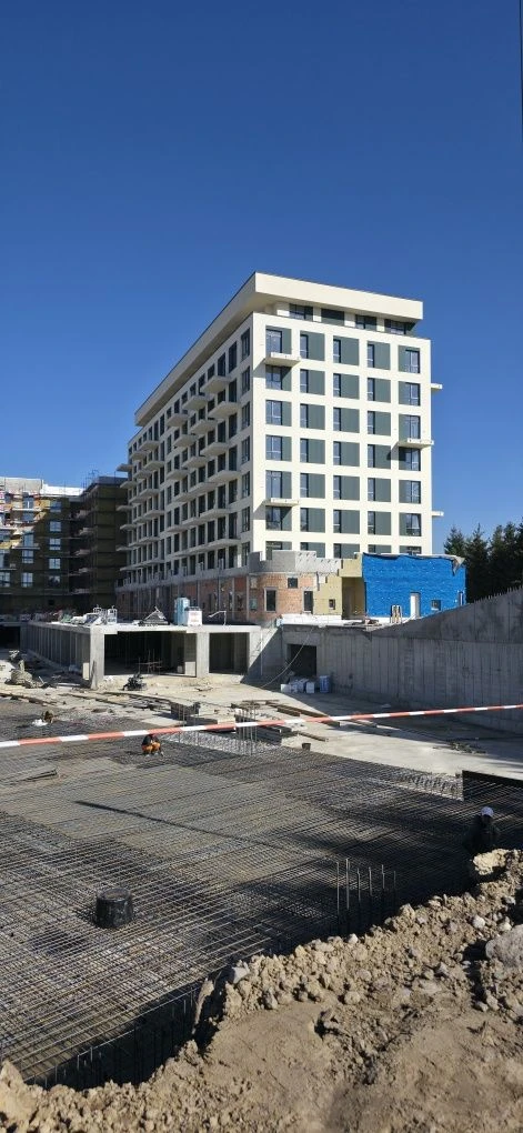 Продаж квартири в будинку бізнес-класу
