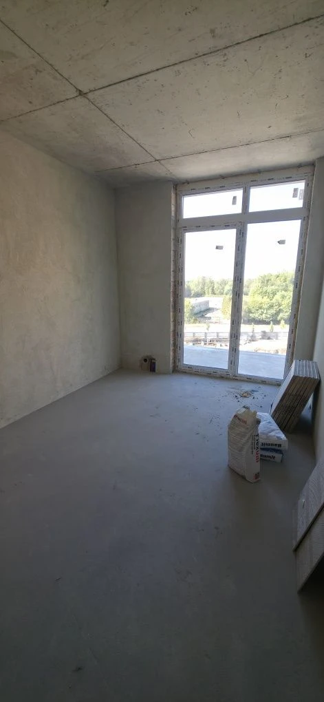 Продаж квартири в будинку бізнес-класу