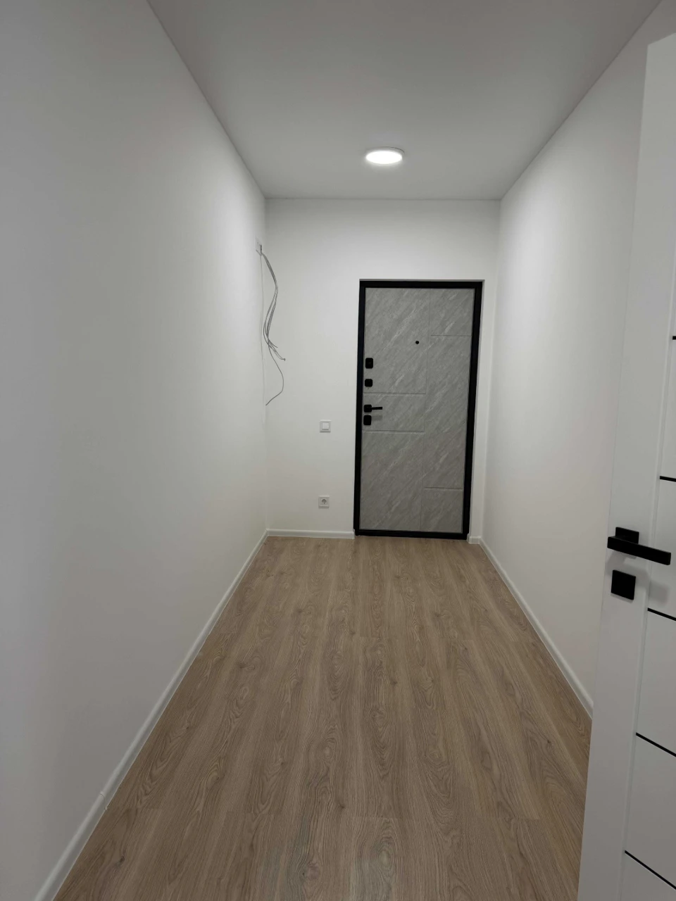 Продаж 2-кімнатної квартири в Щербаківському, 52