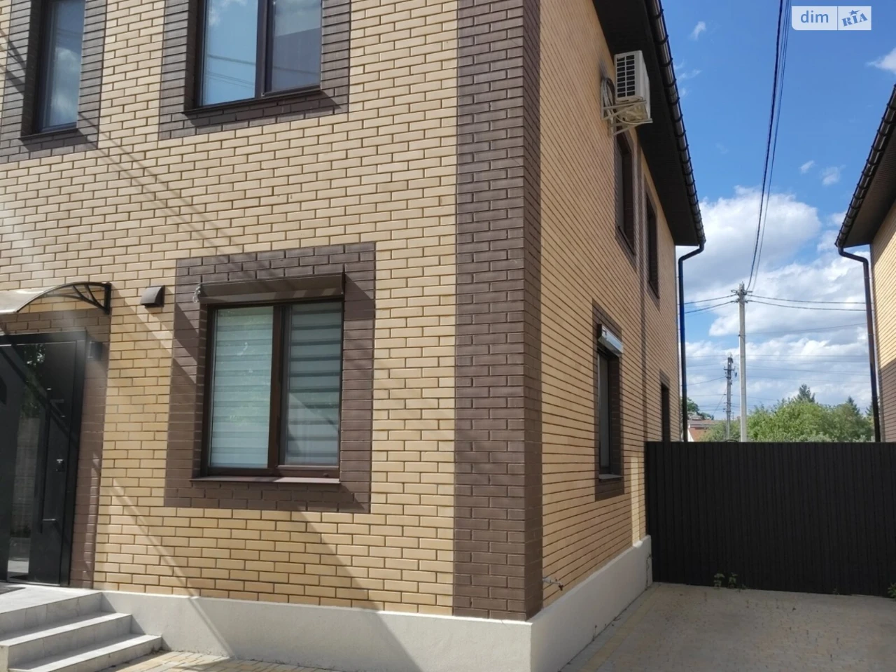 Townhouse for sale in Pyrogovo