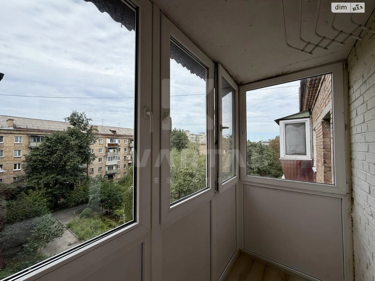 For Sale: Apartment – As is