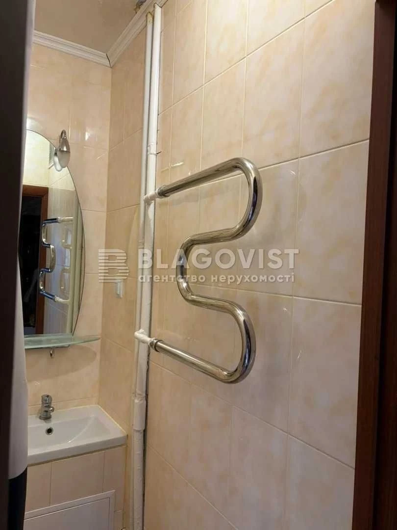 Sale of a 2-room apartment near Polytechnic Institute
