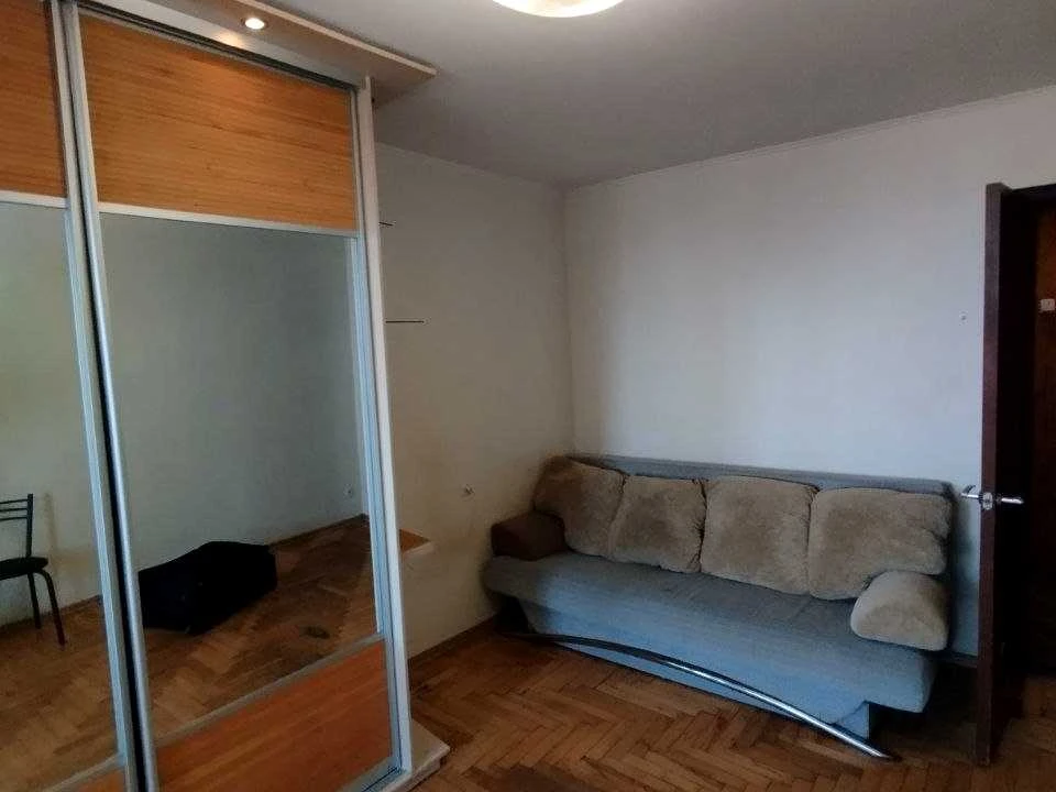 Квартира. Харків, 23 серпня вул.