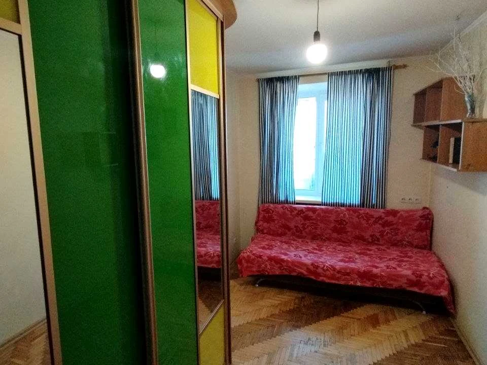 Квартира. Харків, 23 серпня вул.