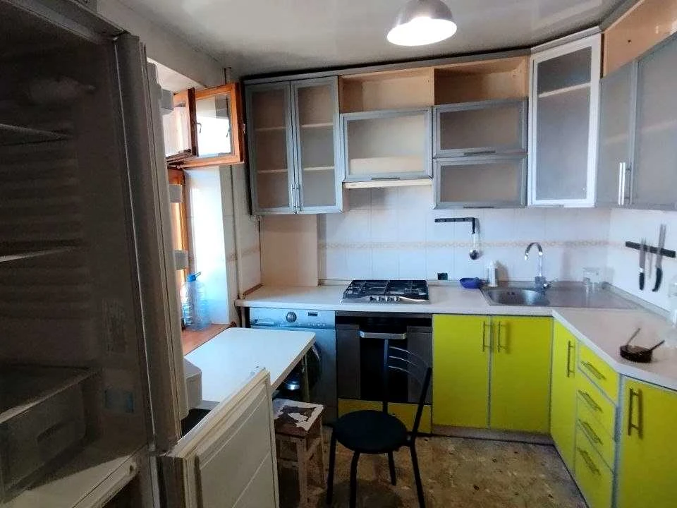 Квартира. Харків, 23 серпня вул.