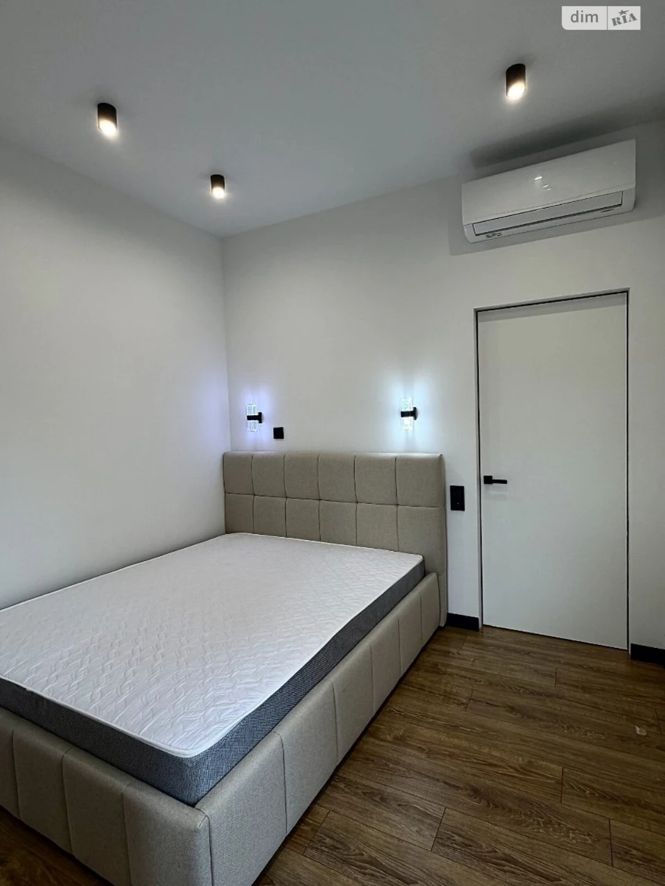 Long-Term Rental Apartment, Velyky Fontan