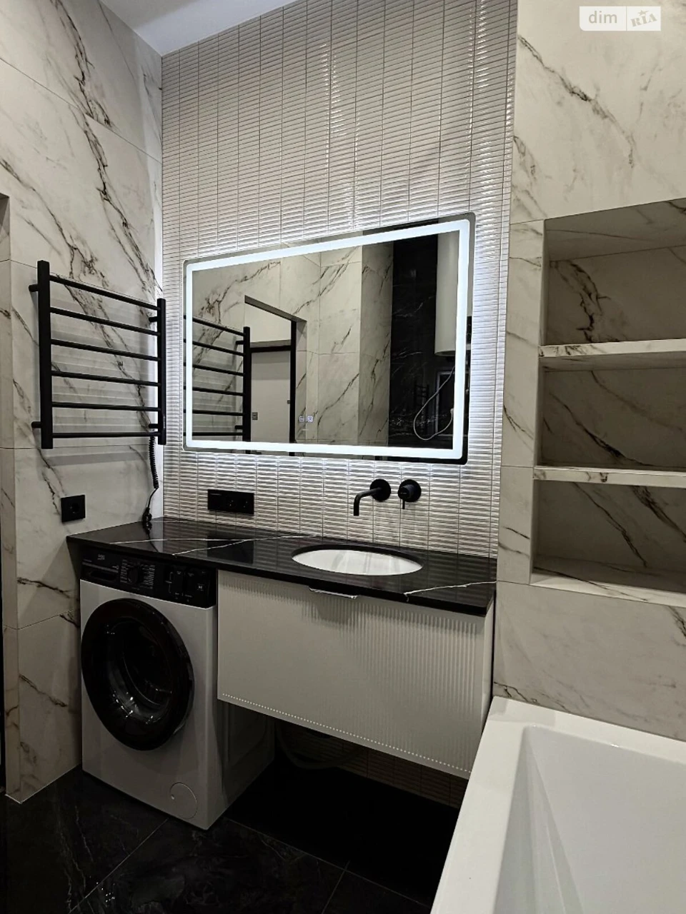 Long-Term Rental Apartment, Velyky Fontan