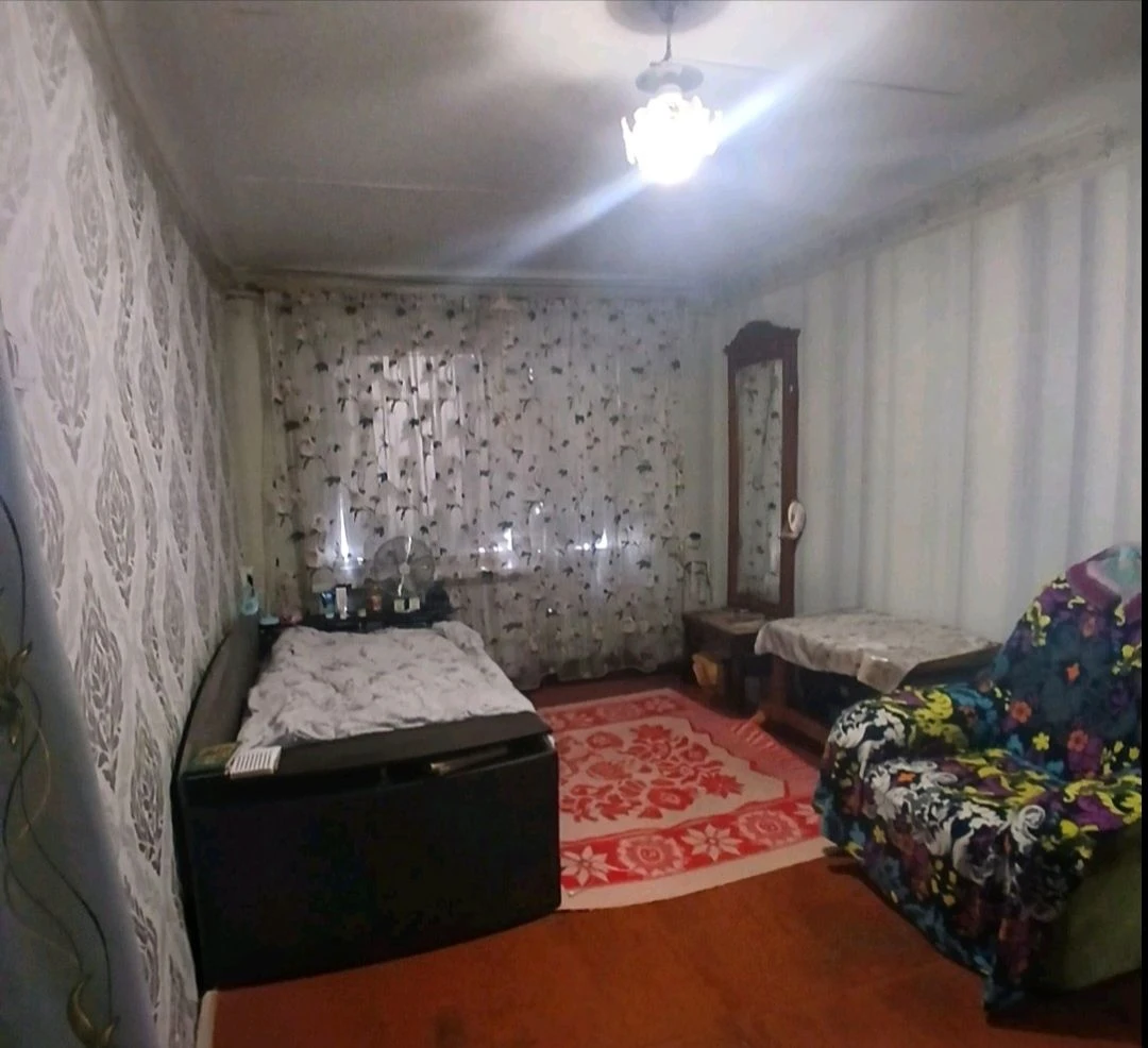 For sale, 2-room apartment on Ak. Korolyova street