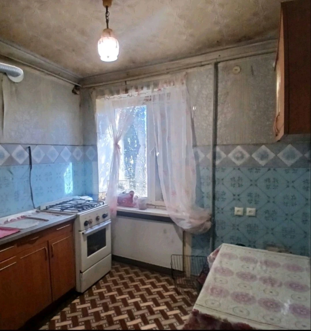 For sale, 2-room apartment on Ak. Korolyova street