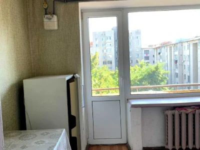 Apartment. Sergyi Skalda Street, Chernivtsi