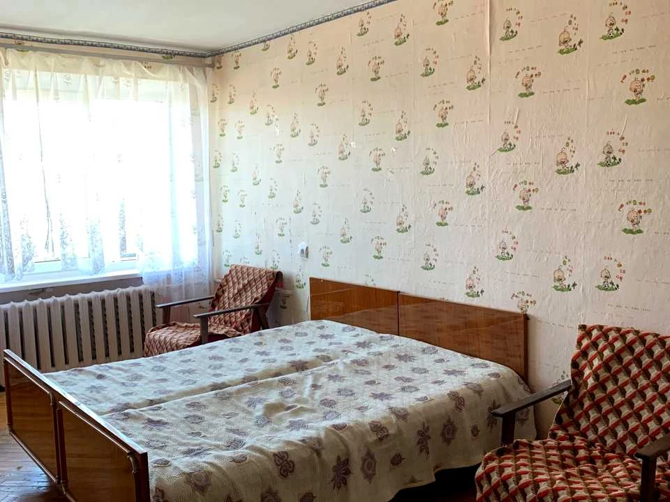 Apartment. Sergyi Skalda Street, Chernivtsi