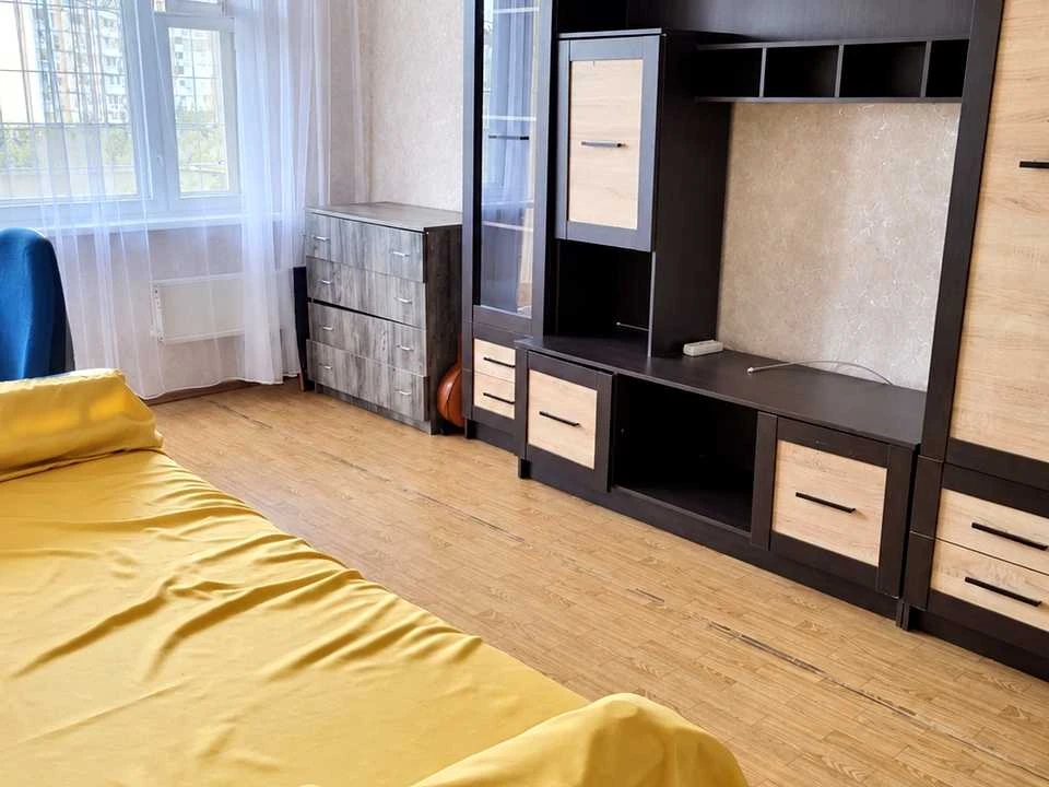 Apartment. Anna Akhmatova Street, Kyiv