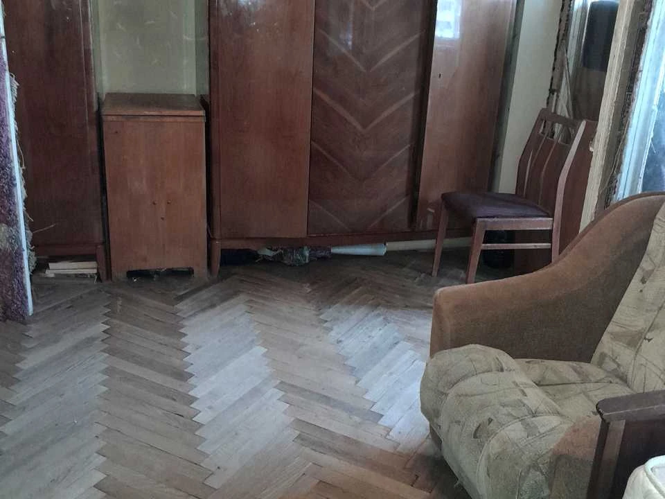 Apartment. Kyiv, Kharkiv Avenue