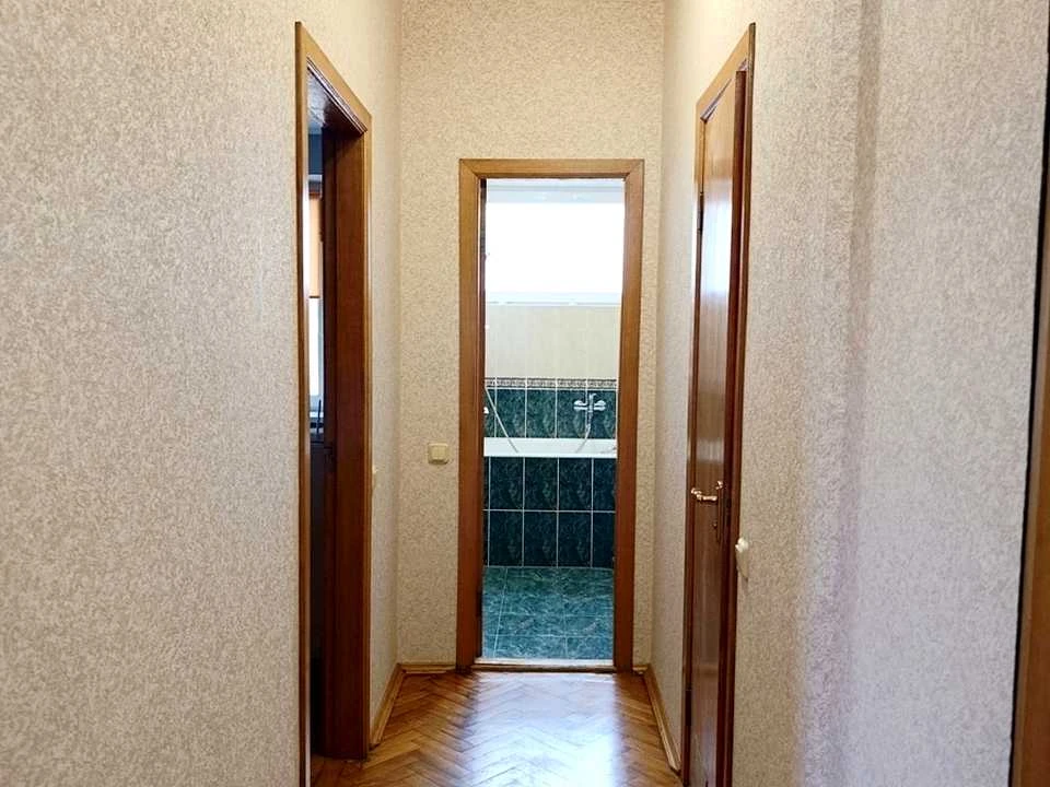 Квартира. Київ, Михайла Омеляновича-Павленка вул.