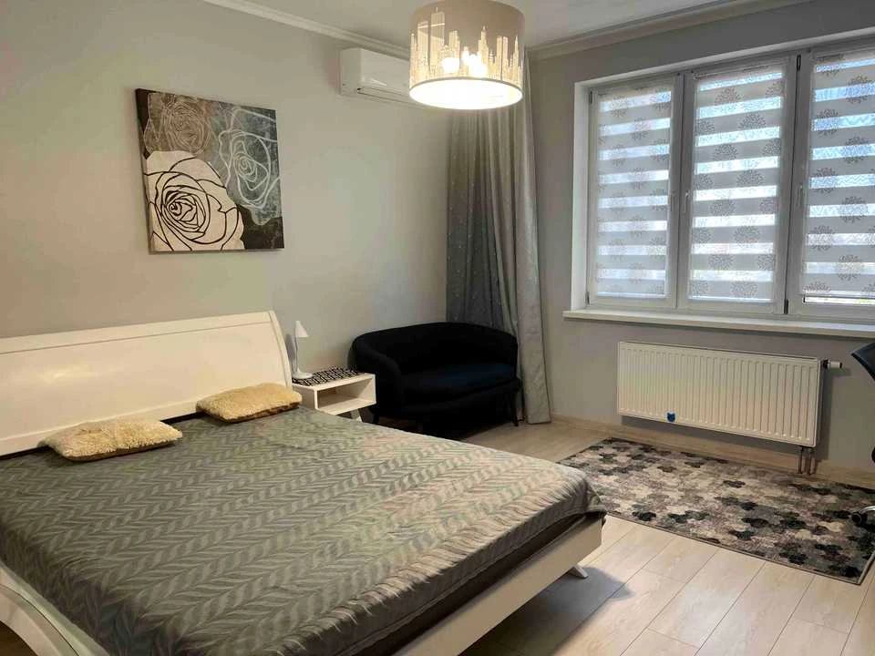 Apartment. Kyiv, Heroiv Polku "Azov" st.