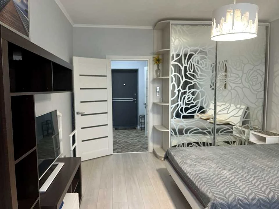 Apartment. Kyiv, Heroiv Polku "Azov" st.