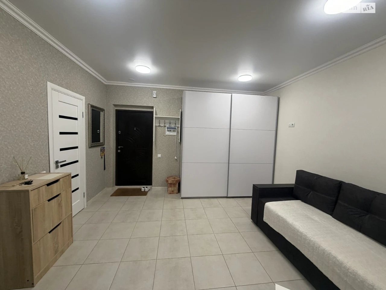 Long-Term Rental Apartment in Karavayevy Dachi