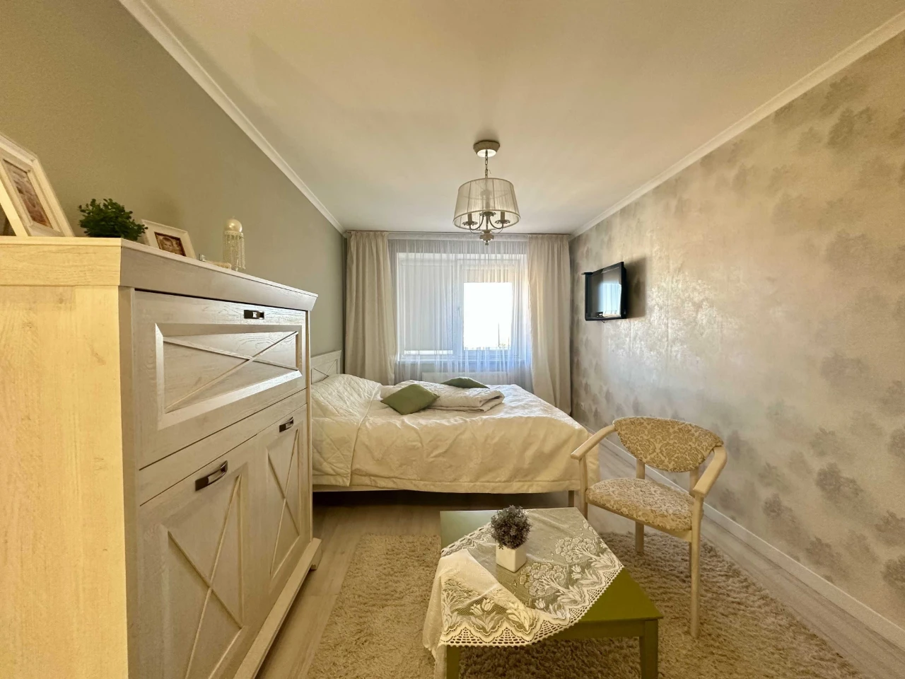 Sale of a 2-level apartment 137.3 sq m on Green Park Street