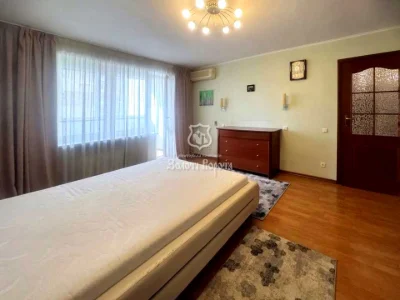 Квартира. Київ, вулиця Антоновича