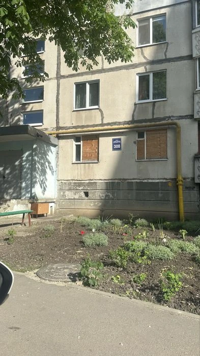 Selling a 2-room apartment near Industrialnaya metro station.