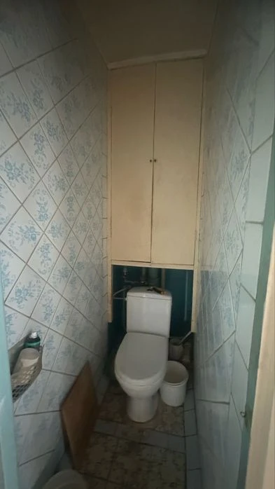 Selling a 2-room apartment near Industrialnaya metro station.