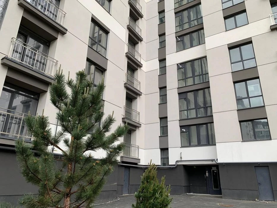 Продається однокімнатна квартира біля парку
