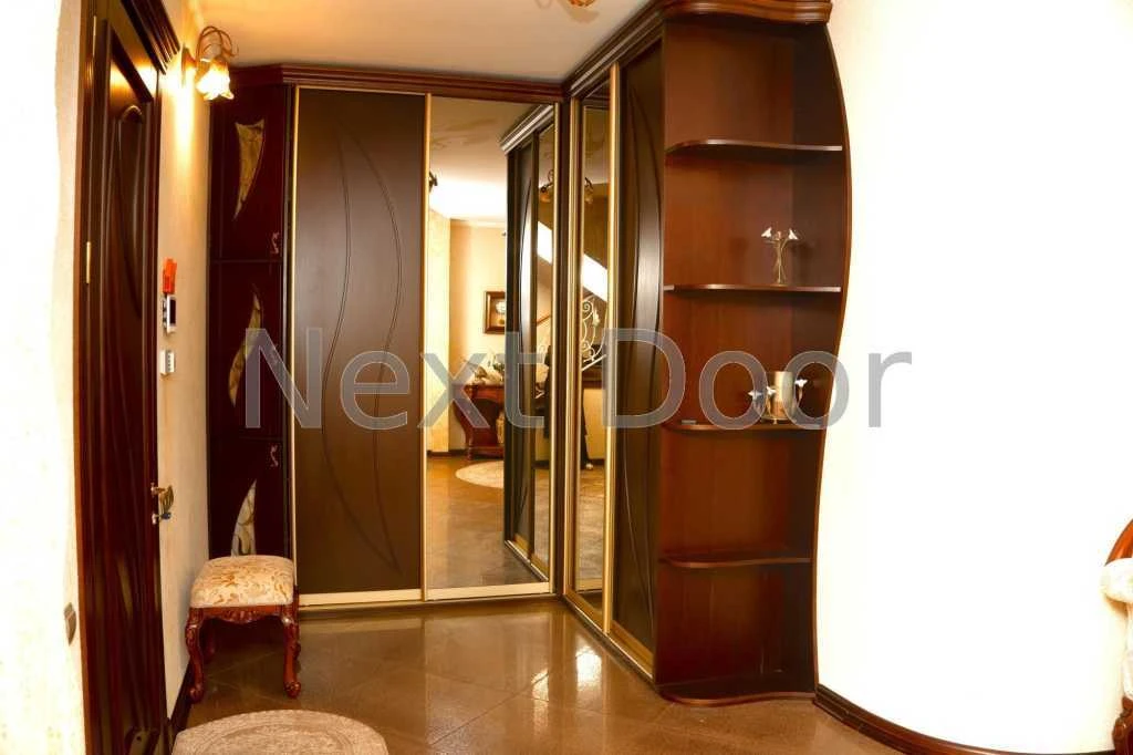 Продажа дома 327 м², Радистов ул.