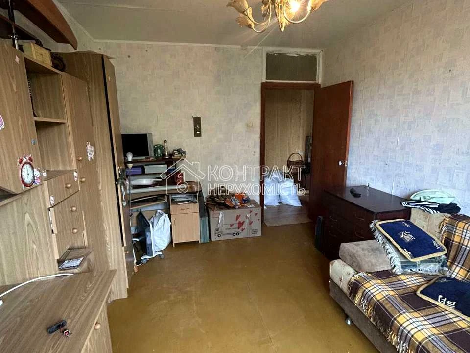 Apartment. Kharkiv, Peremohy Avenue.