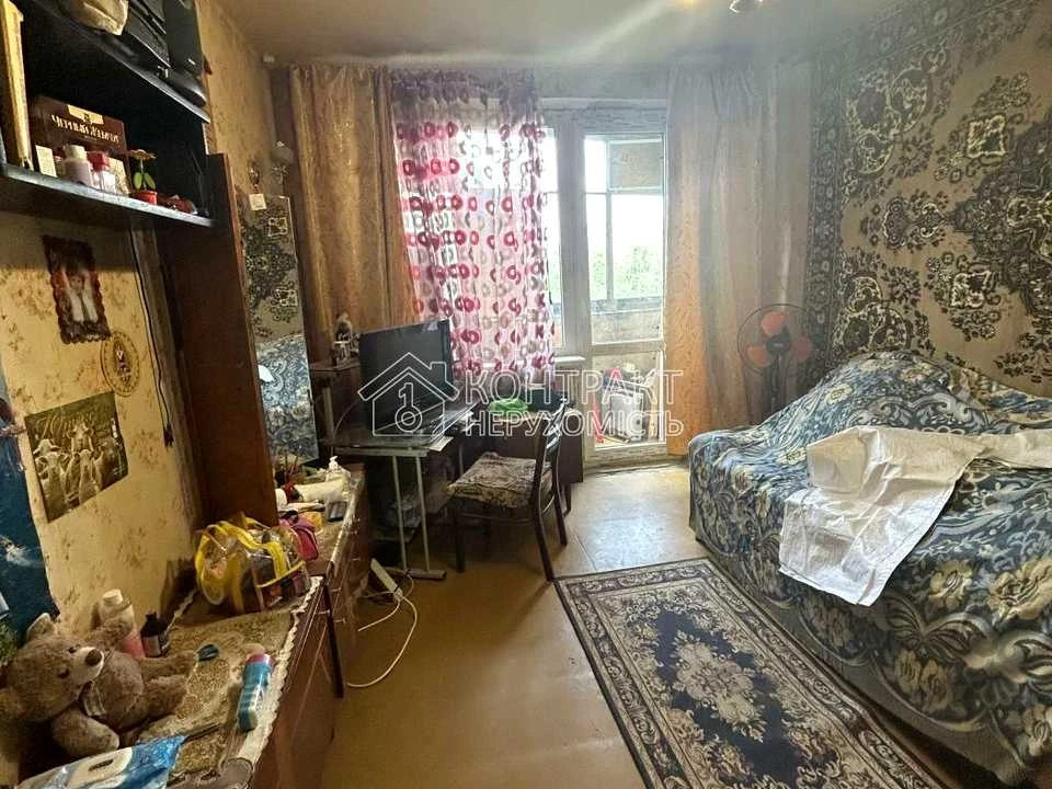Apartment. Kharkiv, Peremohy Avenue.